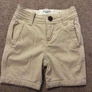 Abercrombie boys shorts size 3/4